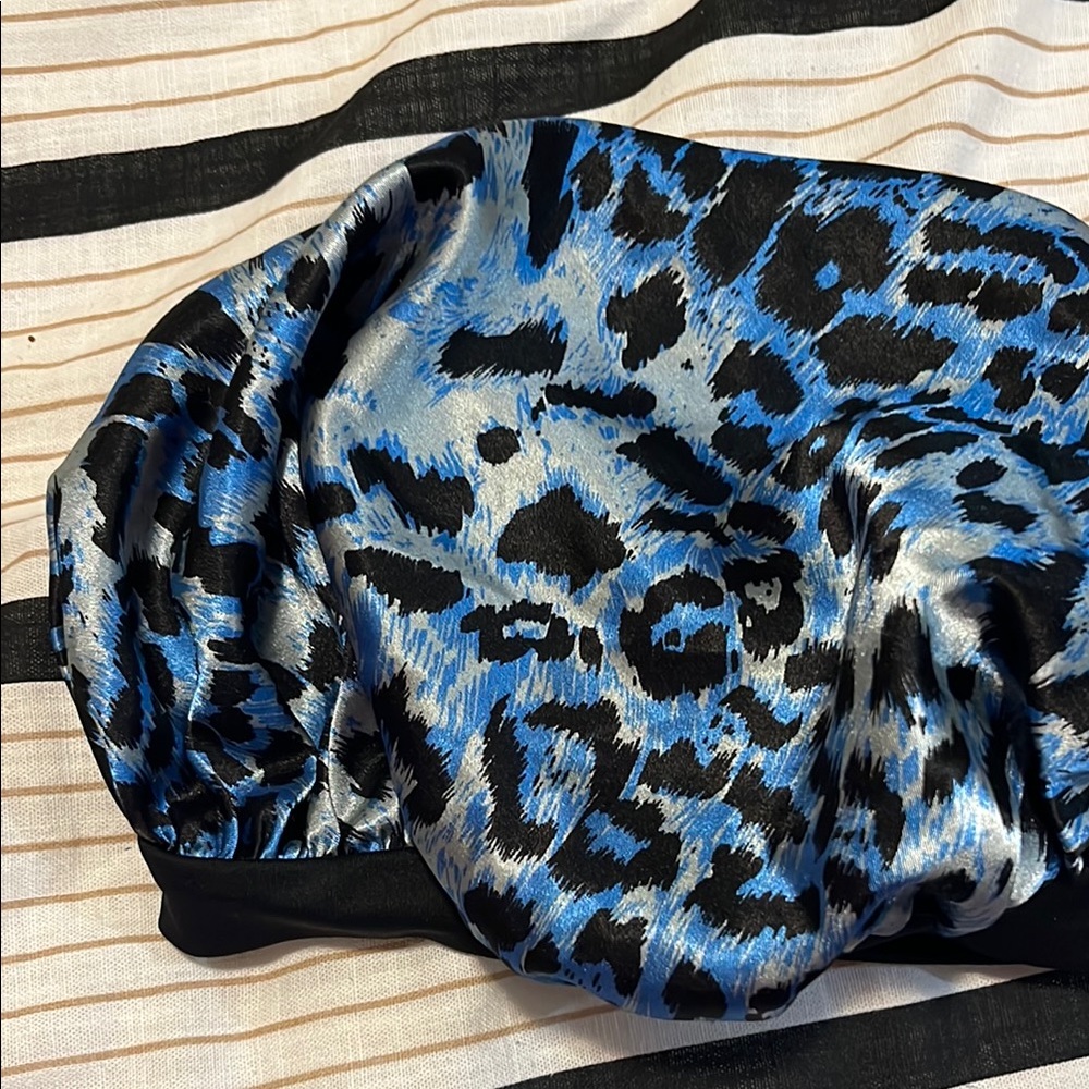 Blue and Black Leopard Print Satin Bonnet